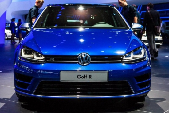 Volkswagen Golf R 5-ти дверный